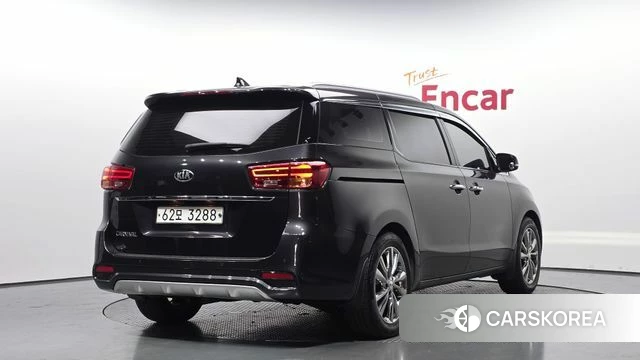 Kia The New Carnival id 3853979 из Кореи 12