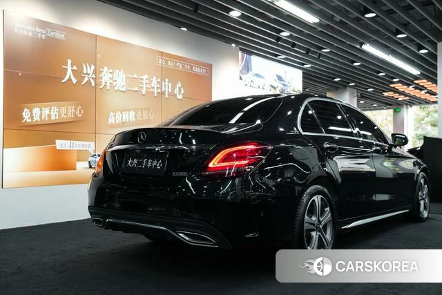 Mercedes-Benz Class C 2021 Зеленый из Китая, фото 5