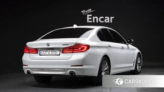 BMW 5 Series (G30) id 3469765 из Кореи 12