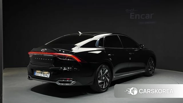 Hyundai The New Grandeur IG Hybrid id 4282263 из Кореи 12
