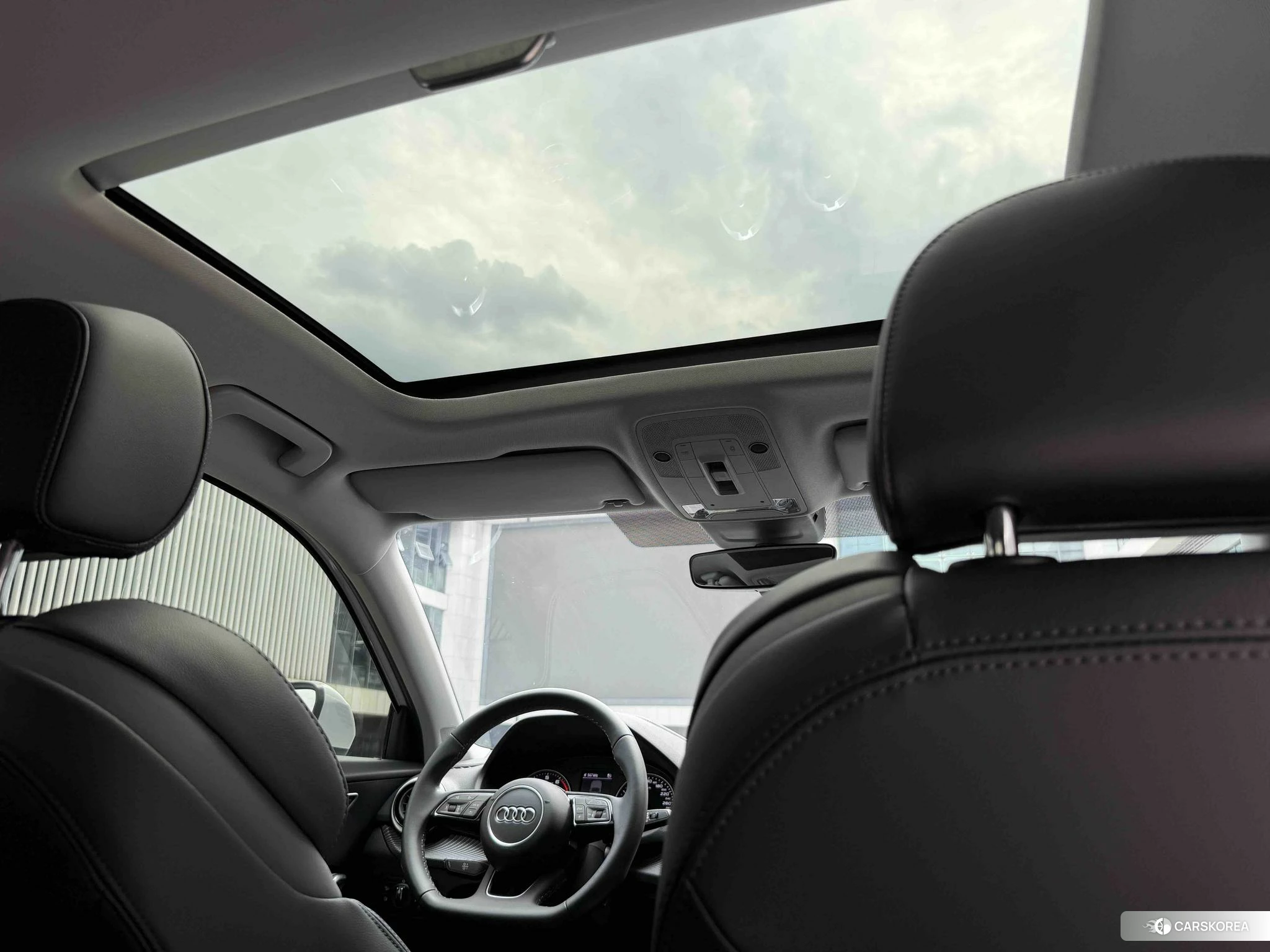 Audi Q2L id 4513840 из Китая 10