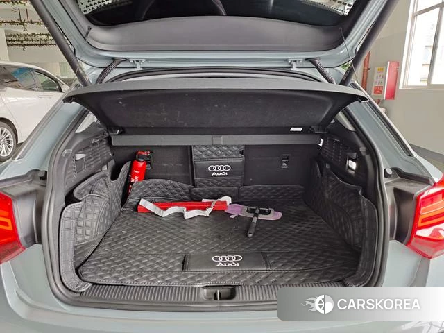 Audi Q2L e-tron id 4301202 из Китая 12