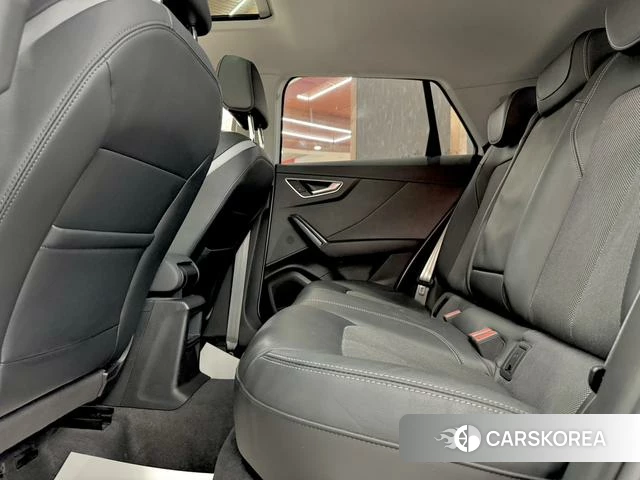 Audi Q2L e-tron id 4348393 из Китая 11