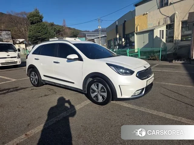 Kia Niro id 3455030 из Кореи 12