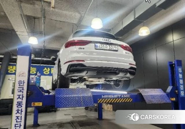 Audi Q3 (F3) 2025 Белый из Кореи, фото 2