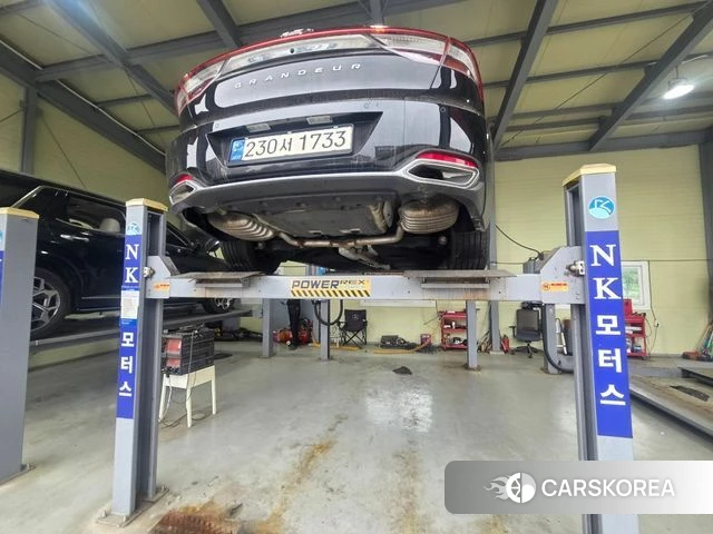 Hyundai The New Grandeur IG Hybrid 2021 Черный из Кореи, фото 2