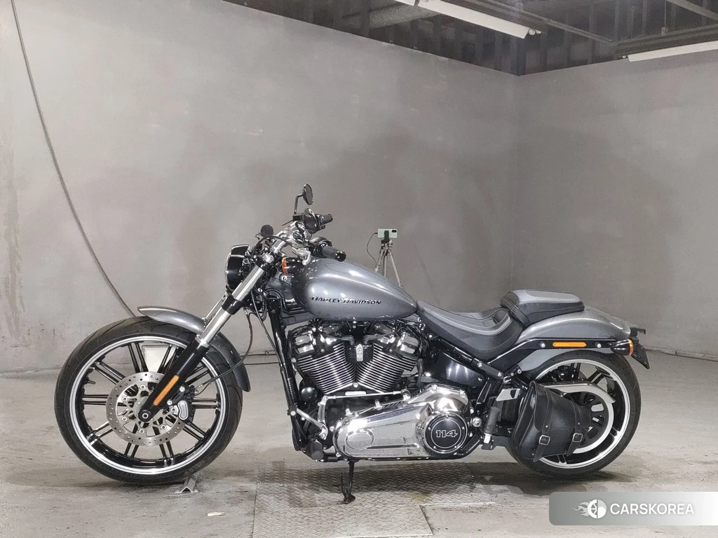 Проданный Harley-Davidson Softail Breakout FXBRS1868 2021 из Японии