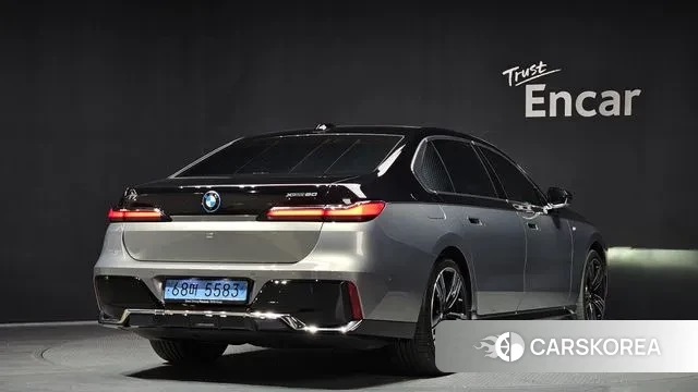 BMW i7 (G70) id 3614747 из Кореи 12