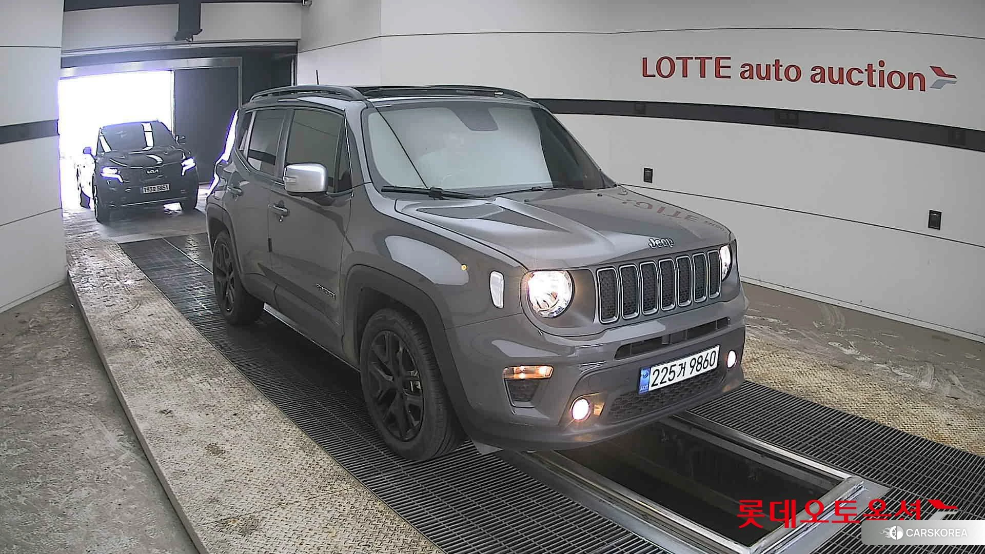 Jeep Straw Renegade 1.3 FWD id 3888279 из Кореи 9