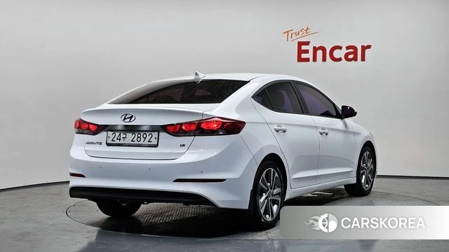Hyundai Avante AD id 4363379 из Кореи 12
