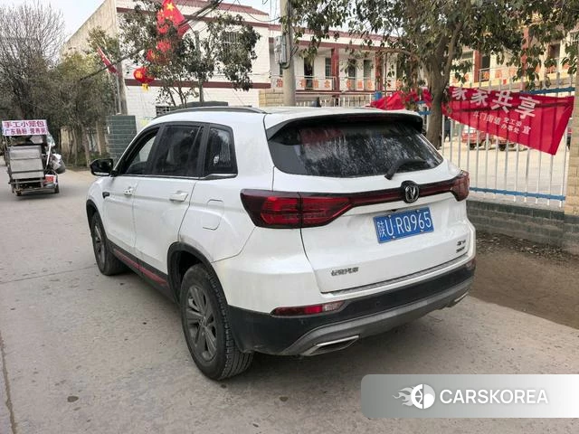 Chang'an CS75 2021 Белый из Китая, фото 2