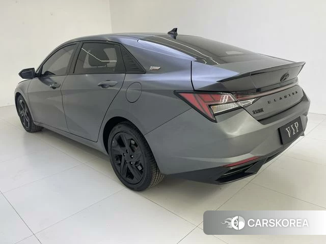 Hyundai Elantra id 4290749 из Китая 9