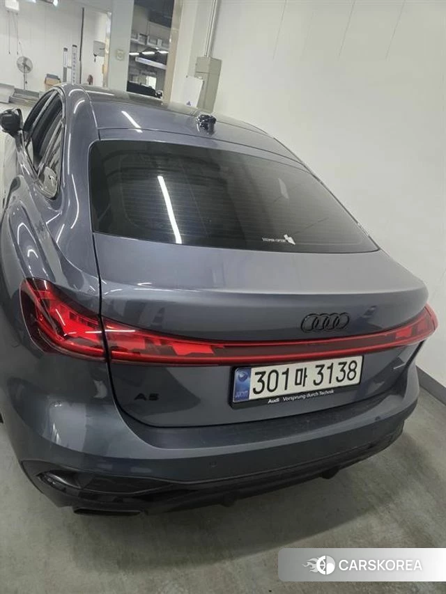 Audi A5 (B10) 2025 Серый из Кореи, фото 2