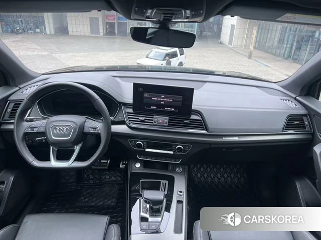 Audi Q5L 2023 Черный из Китая, фото 2