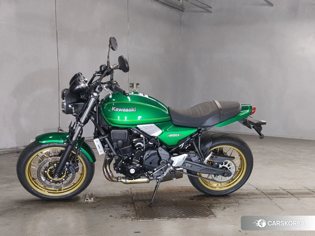 Проданный Kawasaki Z650RS 2024 из Японии