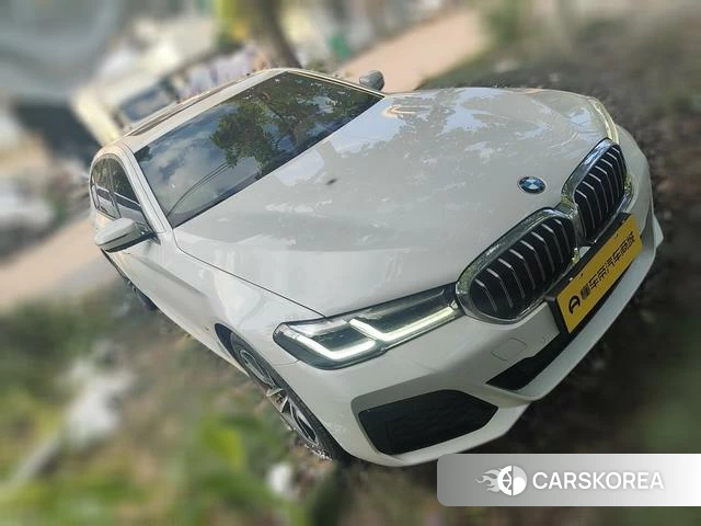 BMW 5 series PHEV 2021 Белый из Китая, фото 2