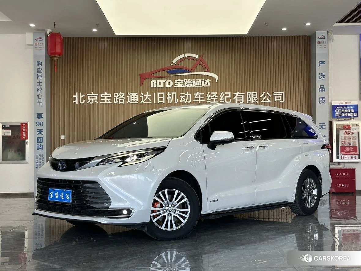 Toyota Saina id 4504770 из Китая 8
