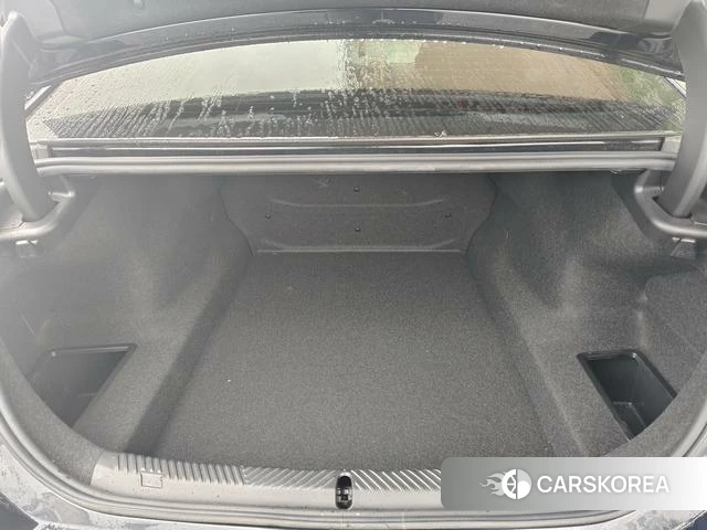 BMW 5 series 2024 Черный из Китая, фото 4