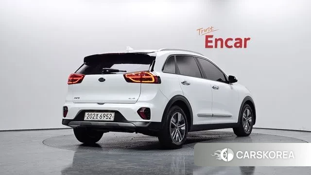 Kia The New Niro id 3390279 из Кореи 12
