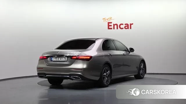 Mercedes-Benz E-Class W213 id 3196279 из Кореи 12