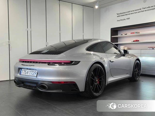Porsche 911(992) id 4905229 из Кореи 10