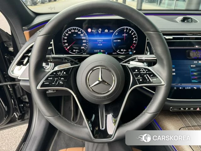 Mercedes-Benz E-class PHEV id 4238795 из Китая 12