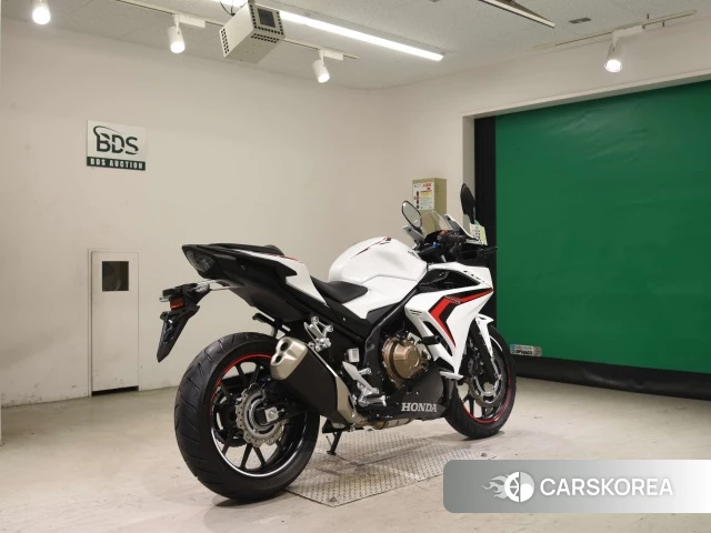 Проданный Honda CBR400R 2021 из Японии, фото 2