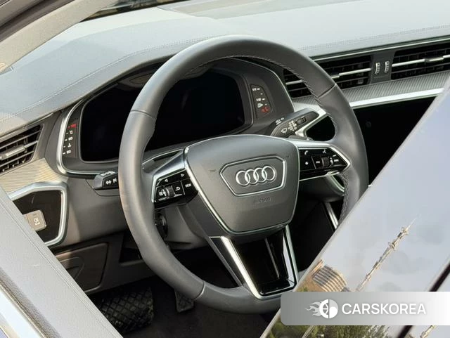 Audi A6L 2022 Черный из Китая, фото 2