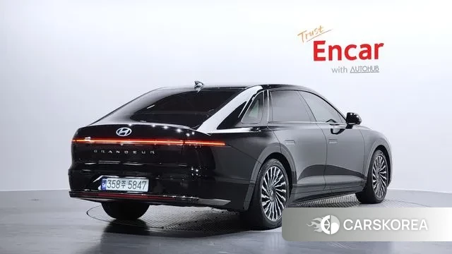 Hyundai Grandeur (GN7) id 3591035 из Кореи 12