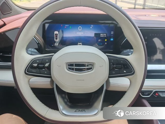 Geely Automobile Xingyue L 2023 Темно-серый из Китая, фото 4