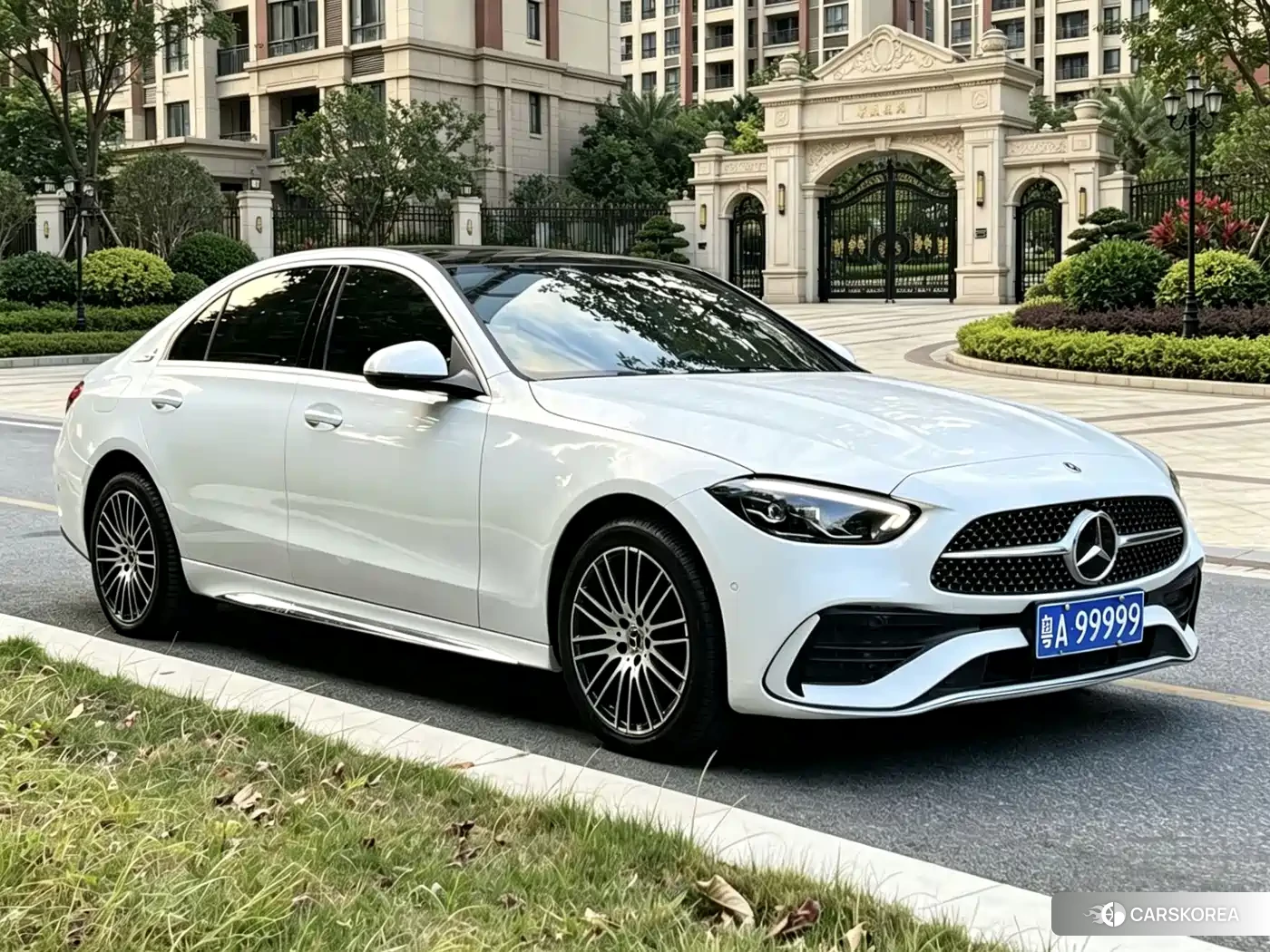Mercedes-Benz C-class 2024 Белый из Китая, фото 3