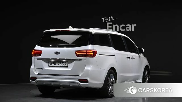 Kia The New Carnival id 3880138 из Кореи 12