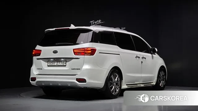 Kia The New Carnival id 3677576 из Кореи 12