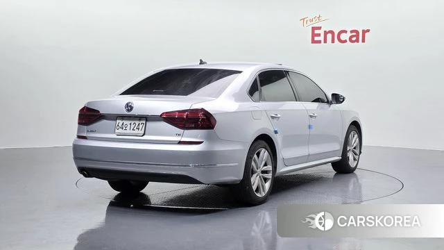 Volkswagen The New Passat id 3845515 из Кореи 12