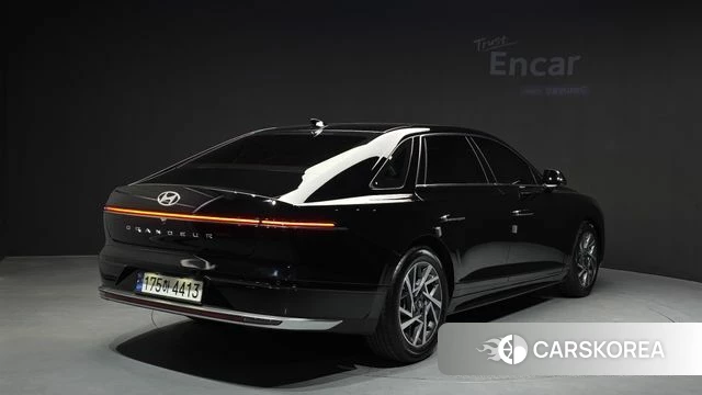 Hyundai Grandeur (GN7) id 3818092 из Кореи 12