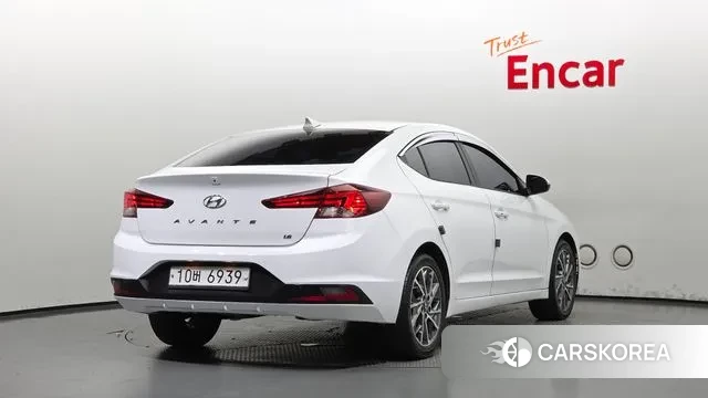 Hyundai The New Avante AD id 3150218 из Кореи 12