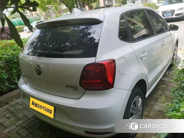 Volkswagen Polo 2019 Белый из Китая, фото 2