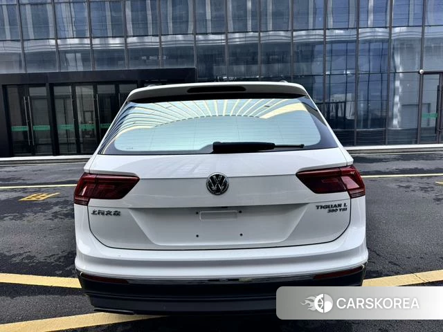 Volkswagen Tiguan L id 4254763 из Китая 8