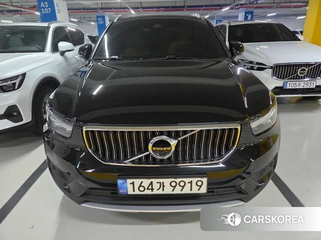 Volvo XC40 2022 Черный из Кореи, фото 2