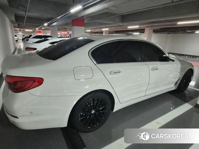 BMW 5 Series (G30) id 4900899 из Кореи 7