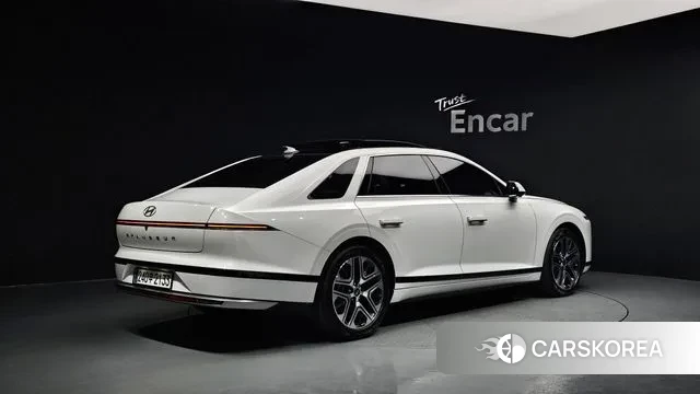 Hyundai Grandeur (GN7) id 3585941 из Кореи 12