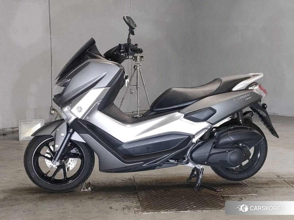 Проданный Yamaha N-MAX 155 2017 из Японии