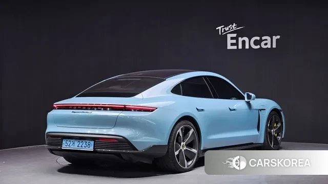 Porsche Taycan id 2959789 из Кореи 12