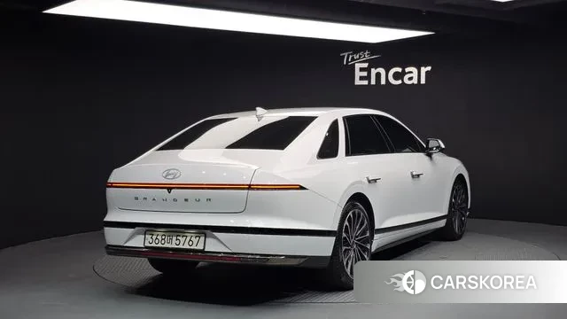 Hyundai Grandeur Hybrid (GN7) id 3452514 из Кореи 12