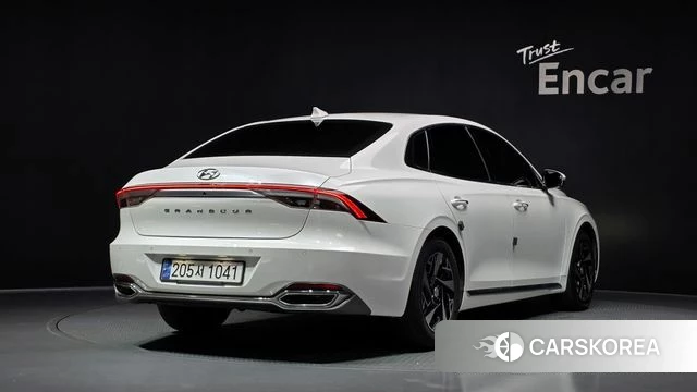 Hyundai The New Grandeur IG Hybrid id 4529753 из Кореи 12