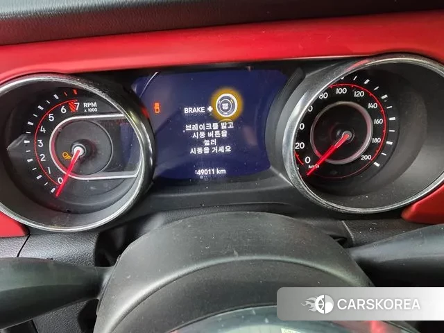 Jeep Gladiator (JT) id 3654918 из Кореи 8