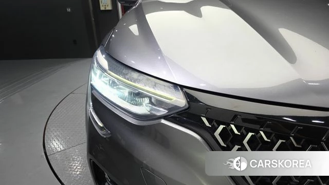 Renault Korea (Samsung) XM3 2021 Серебристо-серый из Кореи, фото 2