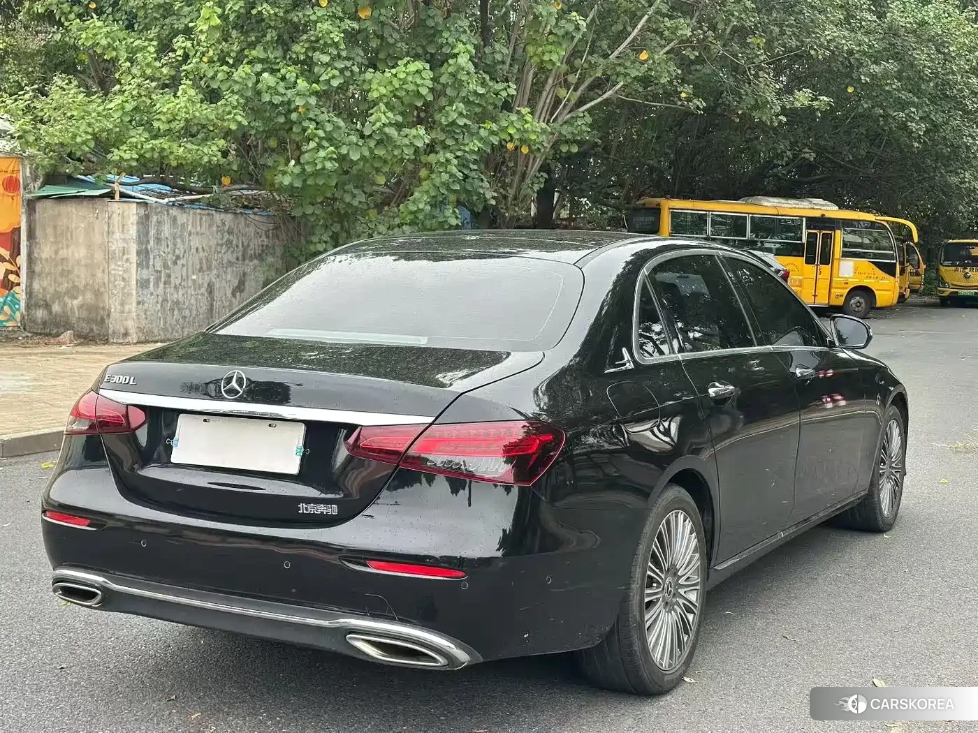 Mercedes-Benz E-Class 2023 Черный из Китая, фото 3