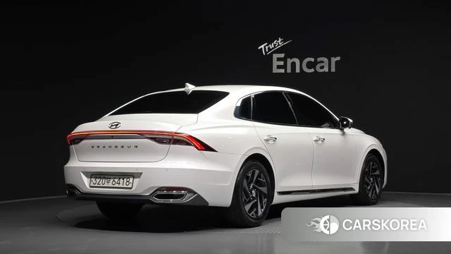 Hyundai The New Grandeur IG Hybrid id 4697523 из Кореи 12