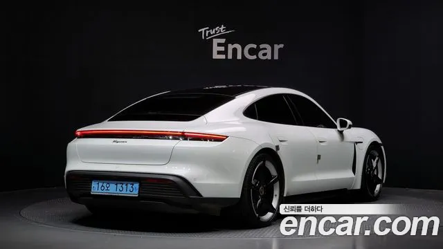 Porsche Taycan id 2838065 из Кореи 12